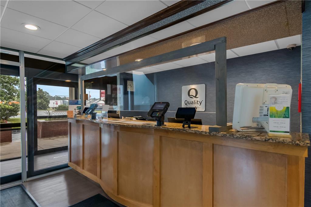 Quality Inn Westfield - Springfield Beltér fotó